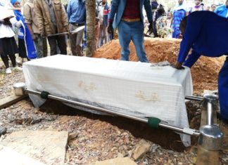 The burial of Dorcas Manyengavana in a rural village in Rusape