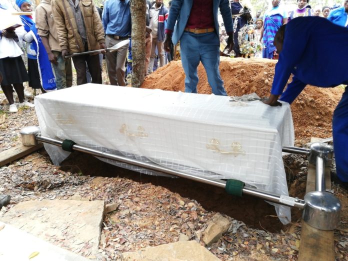 The burial of Dorcas Manyengavana in a rural village in Rusape