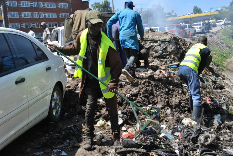 Kenyan Street Families Take Up Street Cleanup In Nairobi